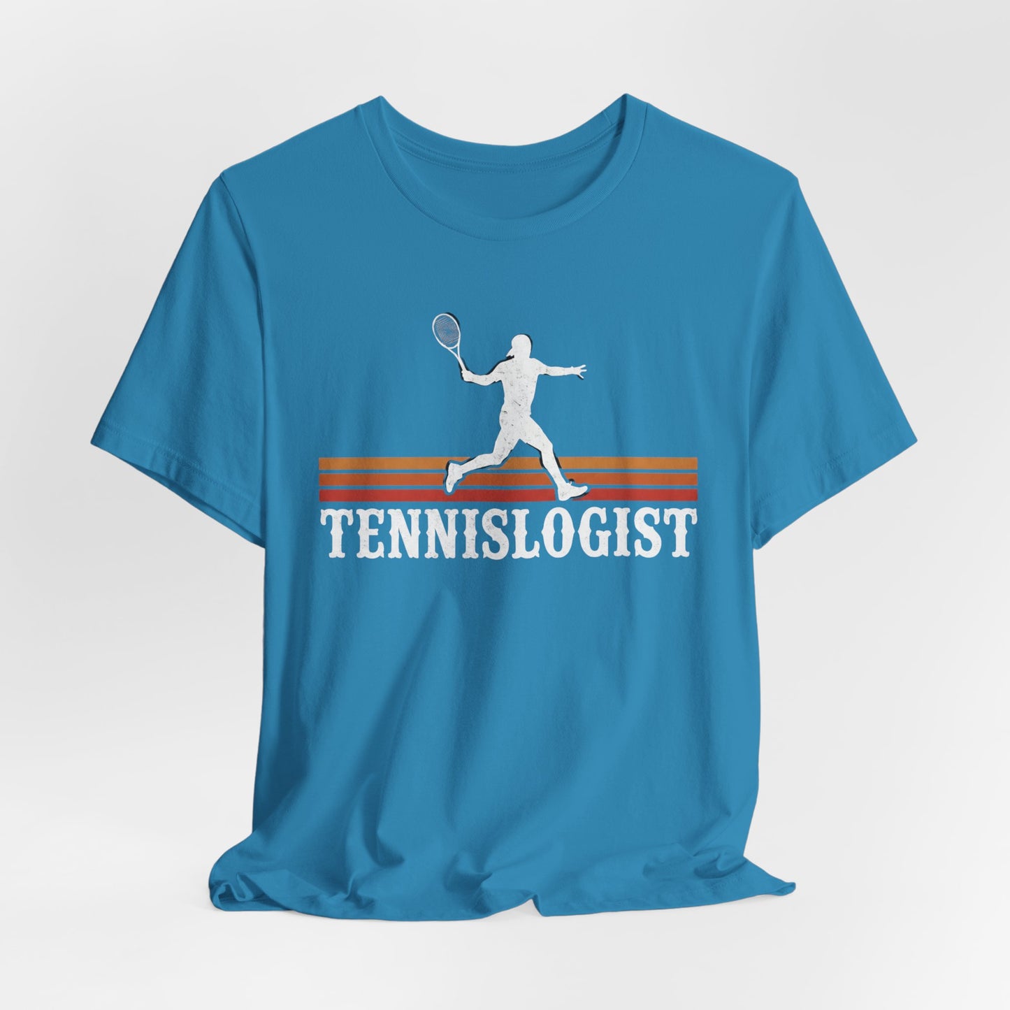 Tennislogist T‑Shirt – Retro Tennis Player Graphic Tee for Coaches & Fans