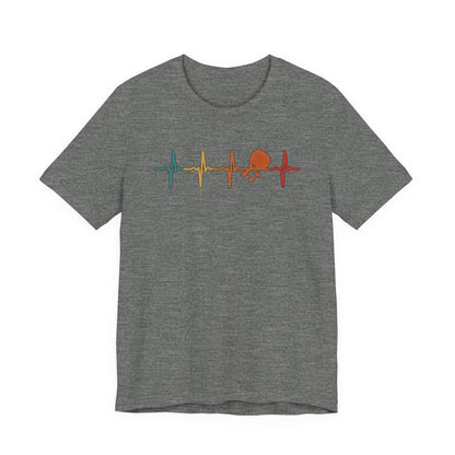 Tennis Heartbeat Tee – Retro Surfing Wave Graphic T-Shirt
