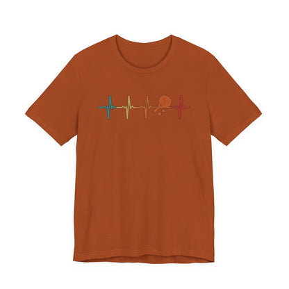 Tennis Heartbeat Tee – Retro Surfing Wave Graphic T-Shirt