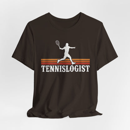 Tennislogist T‑Shirt – Retro Tennis Player Graphic Tee for Coaches & Fans