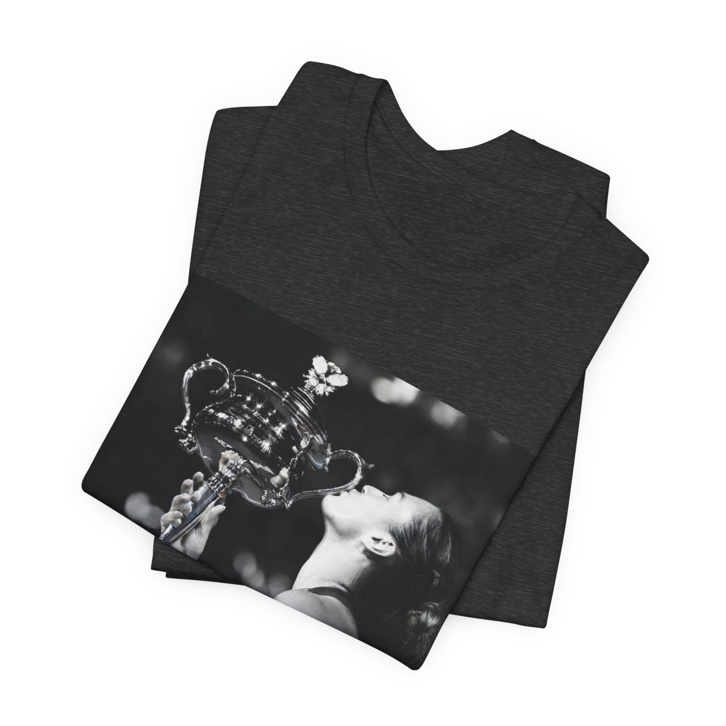 Tennis Champion Sabalenka — Wimbledon trophy moment graphic T-Shirt