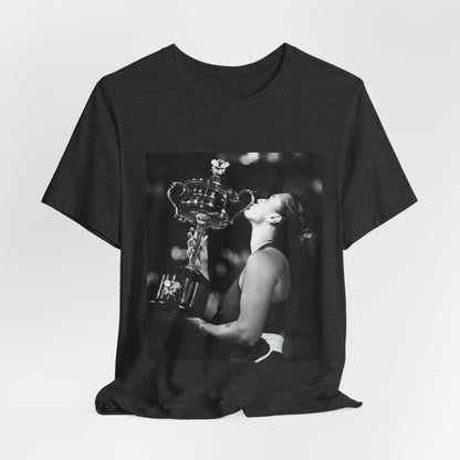 Tennis Champion Sabalenka — Wimbledon trophy moment graphic T-Shirt