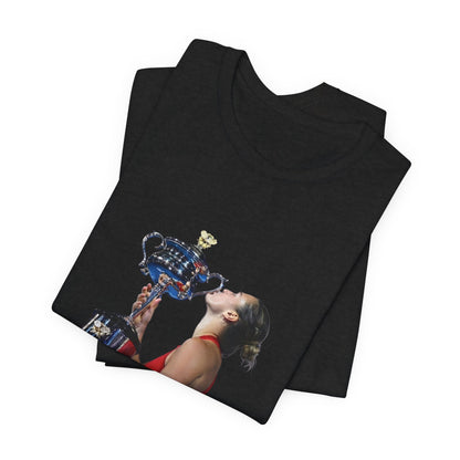 Tennis Champion Sabalenka — Woman Kissing Trophy Graphic T-Shirt