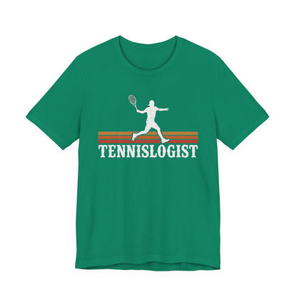 Tennislogist T‑Shirt – Retro Tennis Player Graphic Tee for Coaches & Fans