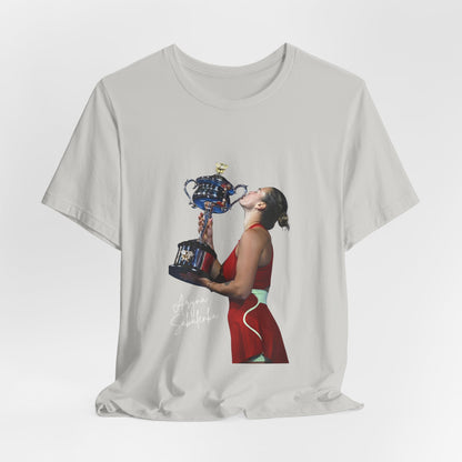 Tennis Champion Sabalenka — Woman Kissing Trophy Graphic T-Shirt