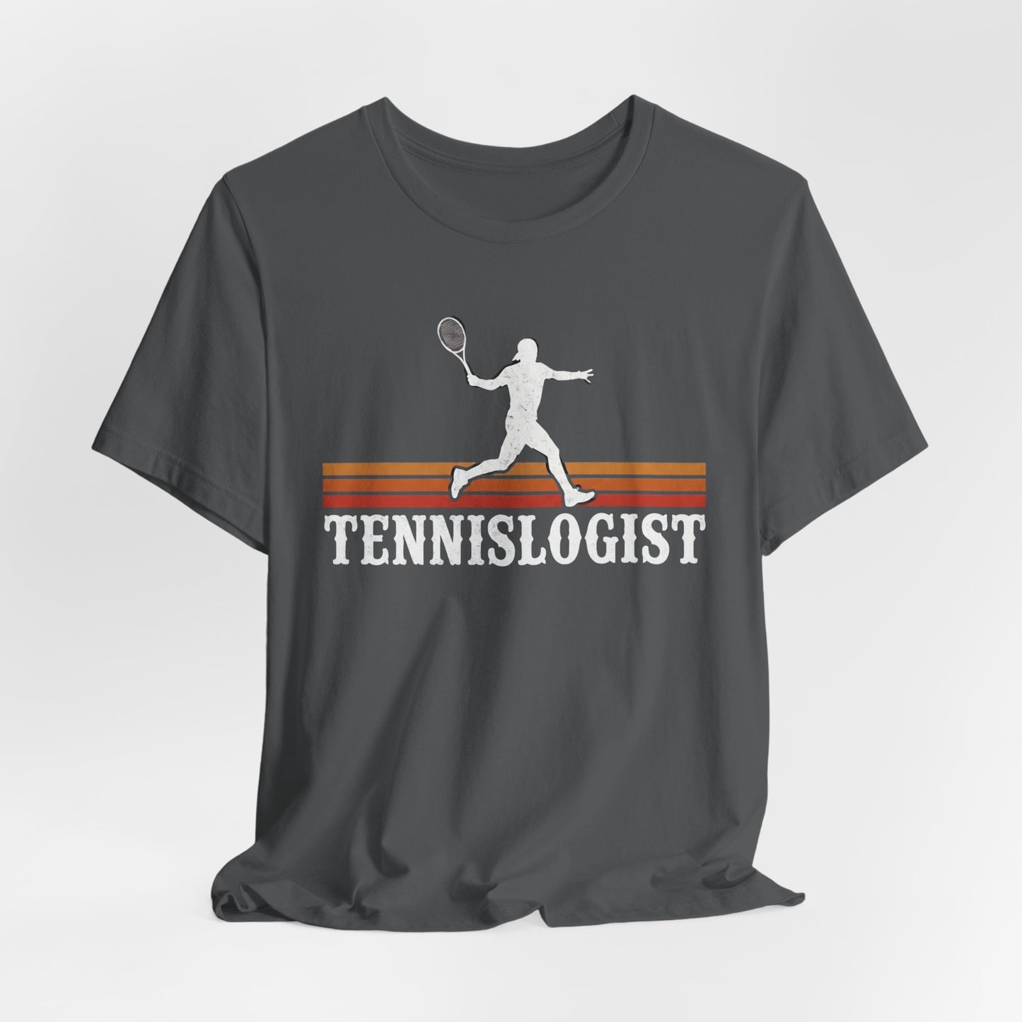 Tennislogist T‑Shirt – Retro Tennis Player Graphic Tee for Coaches & Fans