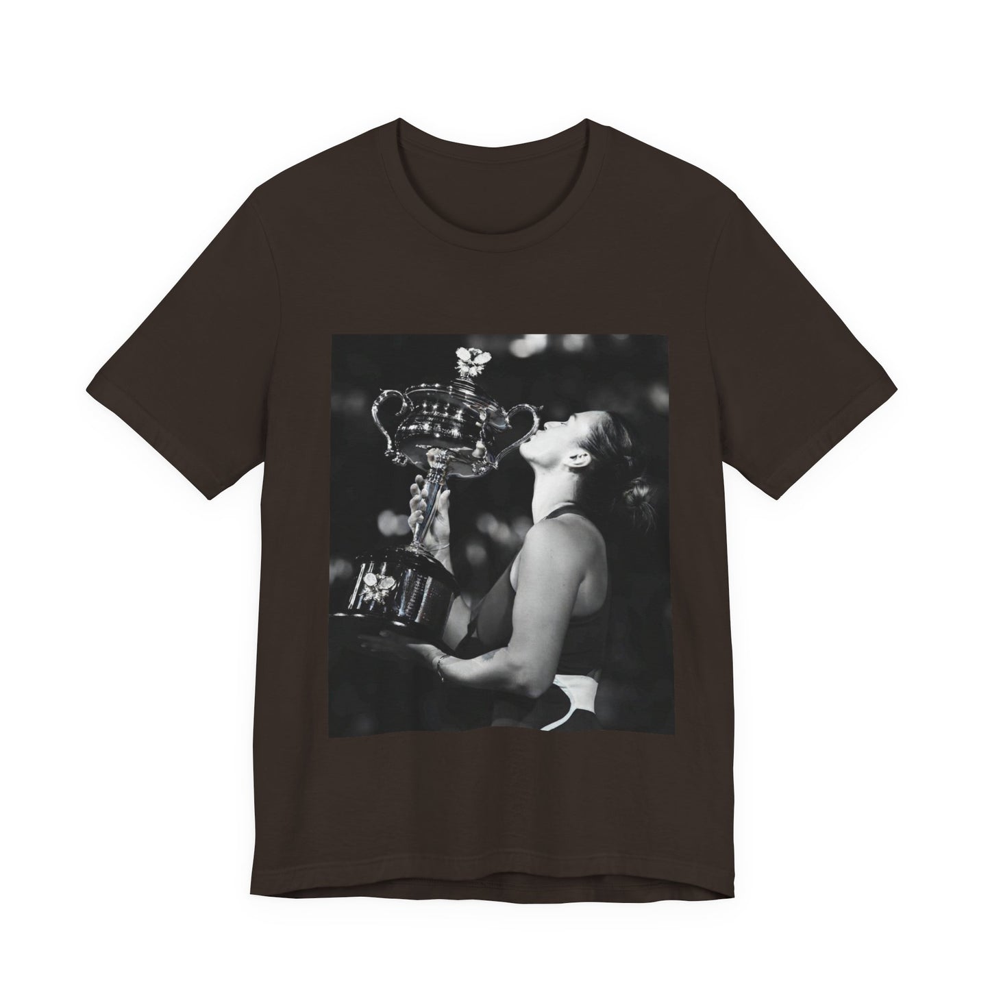 Tennis Champion Sabalenka — Wimbledon trophy moment graphic T-Shirt