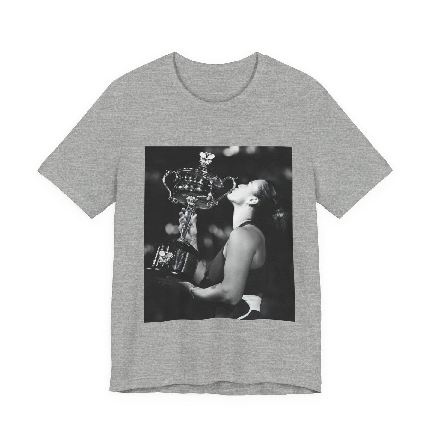 Tennis Champion Sabalenka — Wimbledon trophy moment graphic T-Shirt