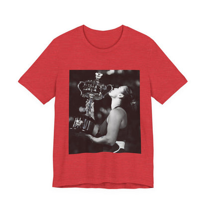 Tennis Champion Sabalenka — Wimbledon trophy moment graphic T-Shirt