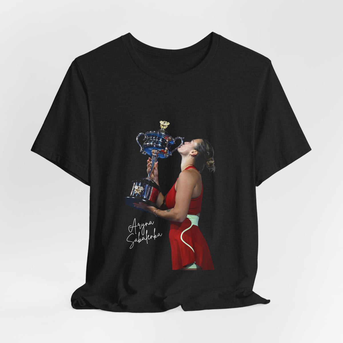 Tennis Champion Sabalenka — Woman Kissing Trophy Graphic T-Shirt