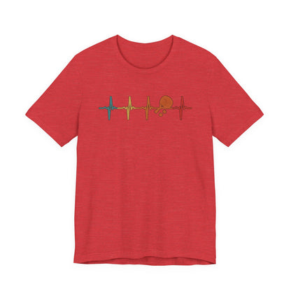 Tennis Heartbeat Tee – Retro Surfing Wave Graphic T-Shirt